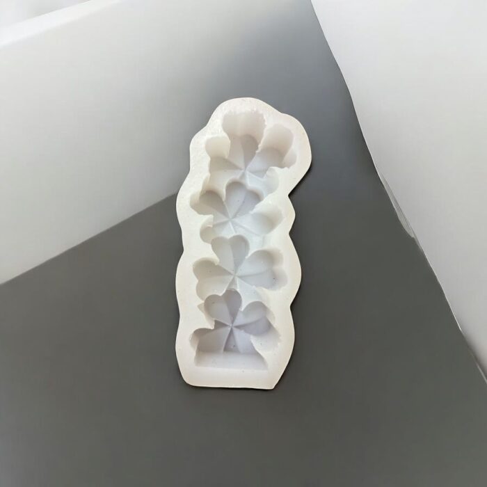 Flower Pillar Candle Mould - Image 2
