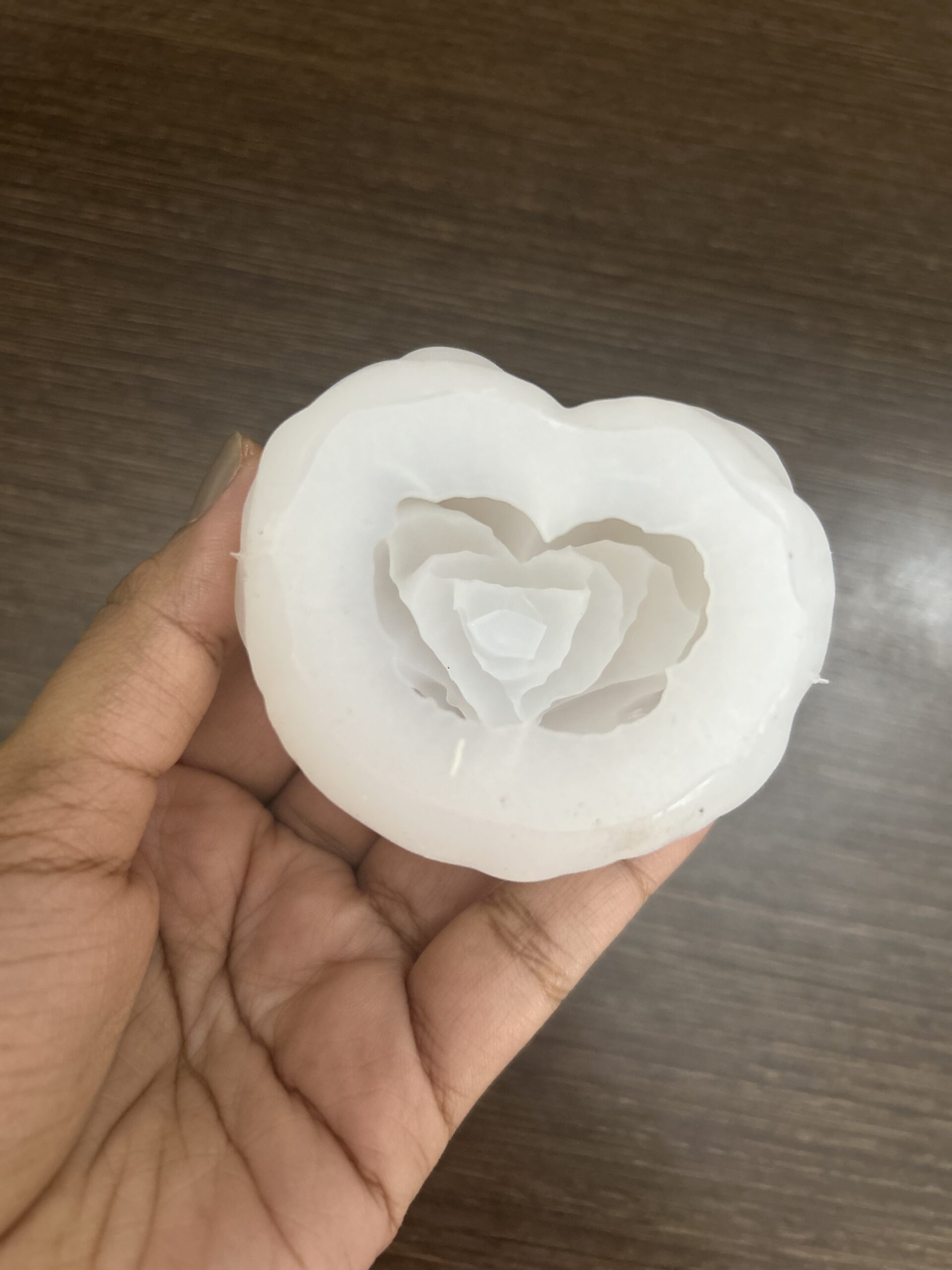Rose Petal Heart Mould - Image 3