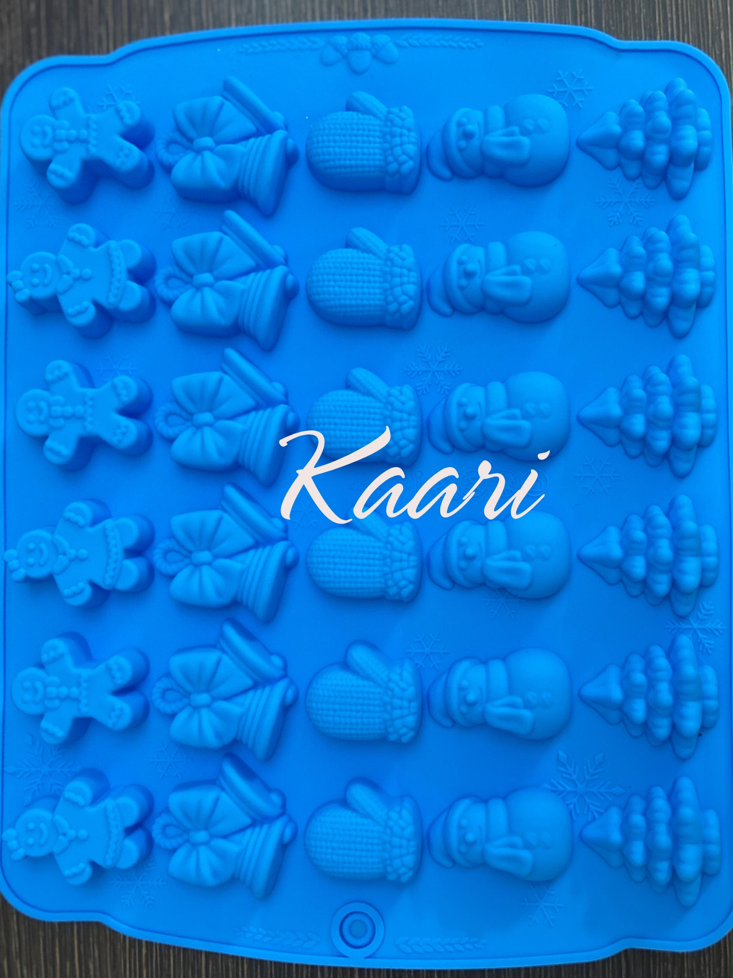 30 Cavity Christmas Mould - Image 2